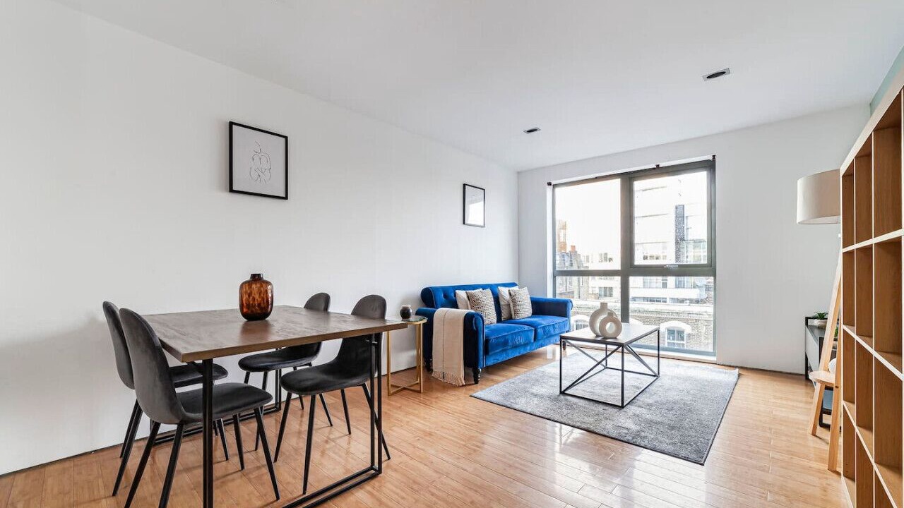 Photo of Livingroom in Hackney