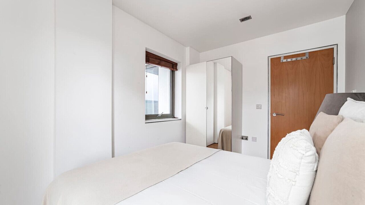 Photo of Bedroom in Hackney