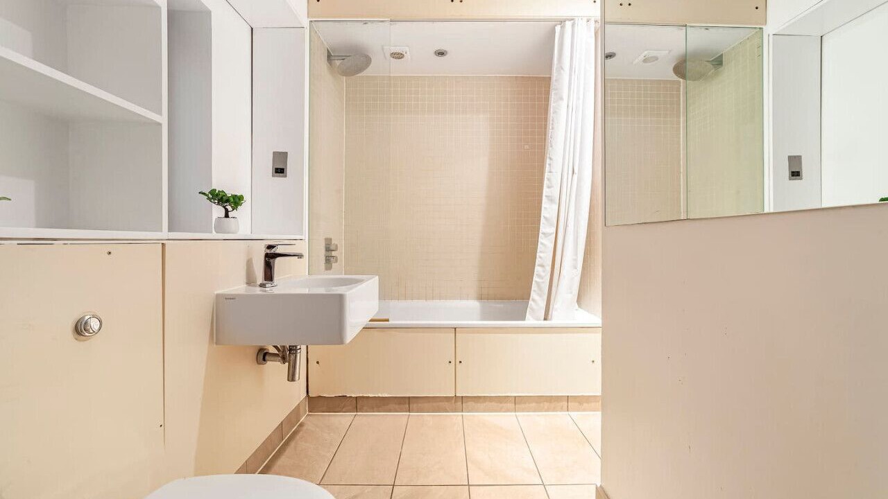 Photo of Bathroom in Hackney