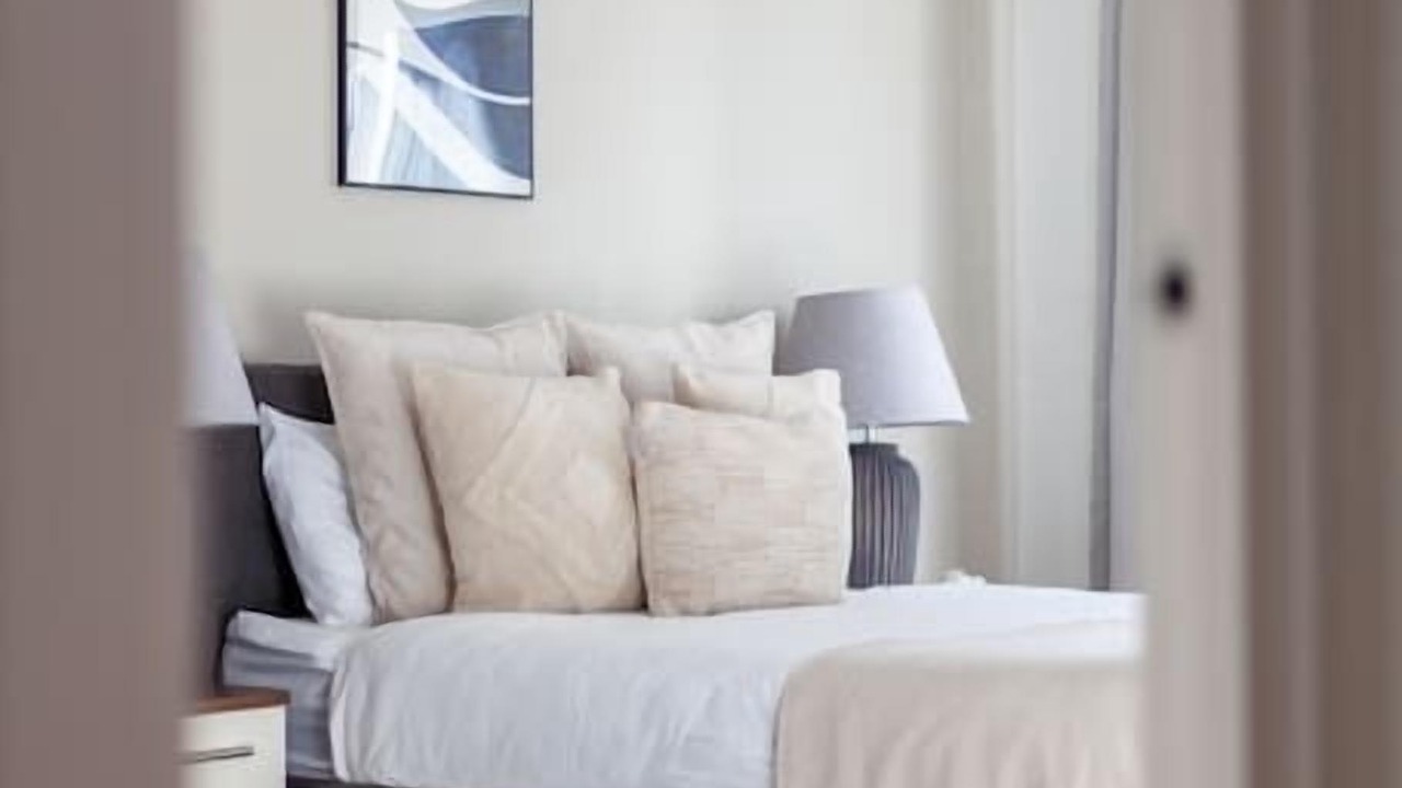 Photo of Bedroom in Lewisham