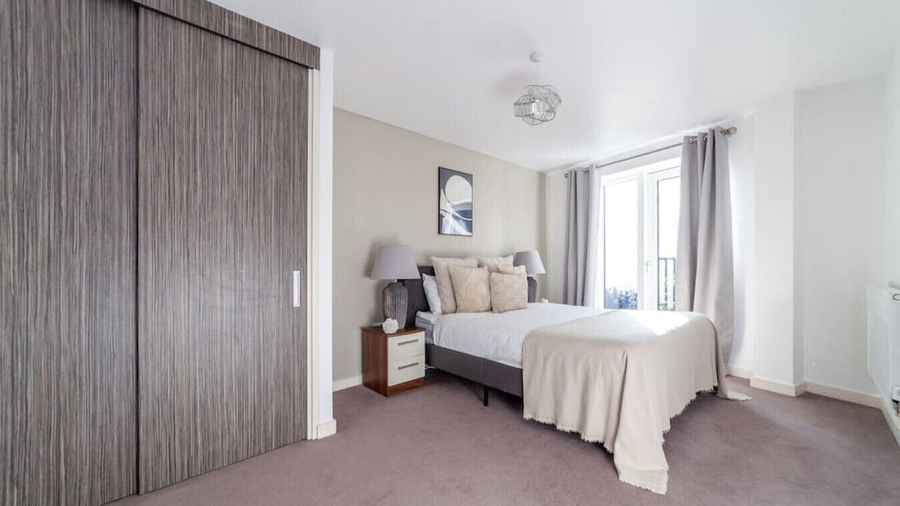 Photo of Bedroom in Lewisham