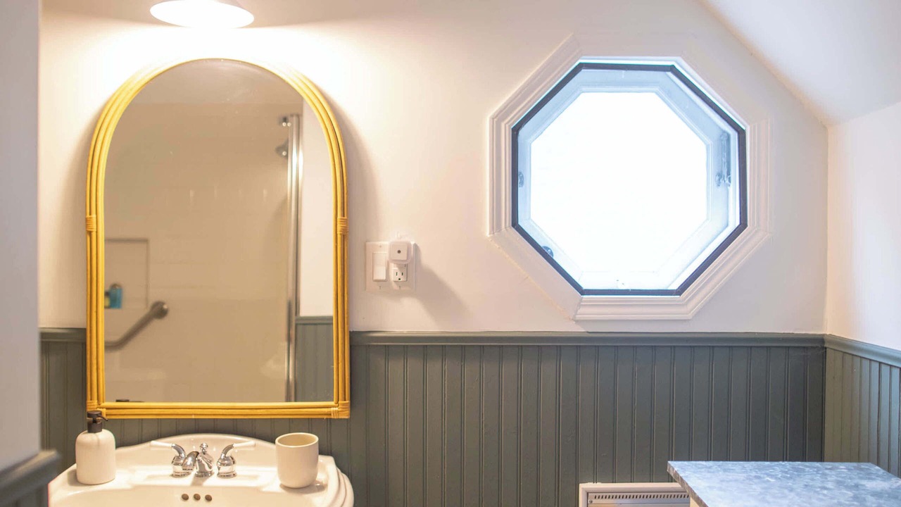 Photo of Bathroom in Cornwall