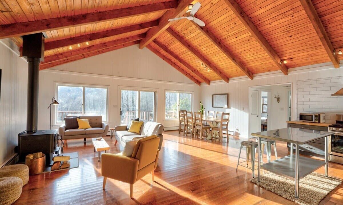 Photo of Livingroom in Roscoe