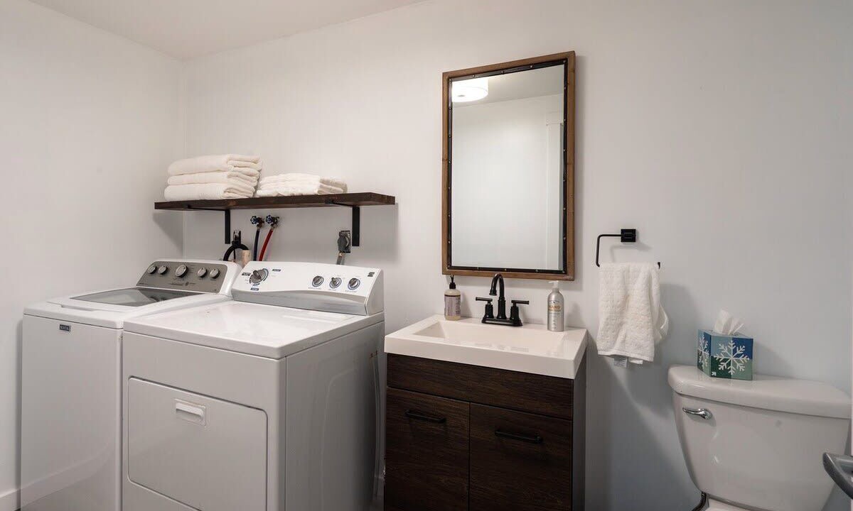 Photo of Bathroom in Roscoe
