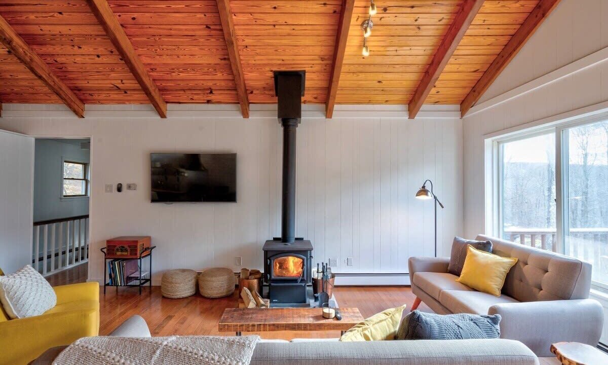 Photo of Livingroom in Roscoe