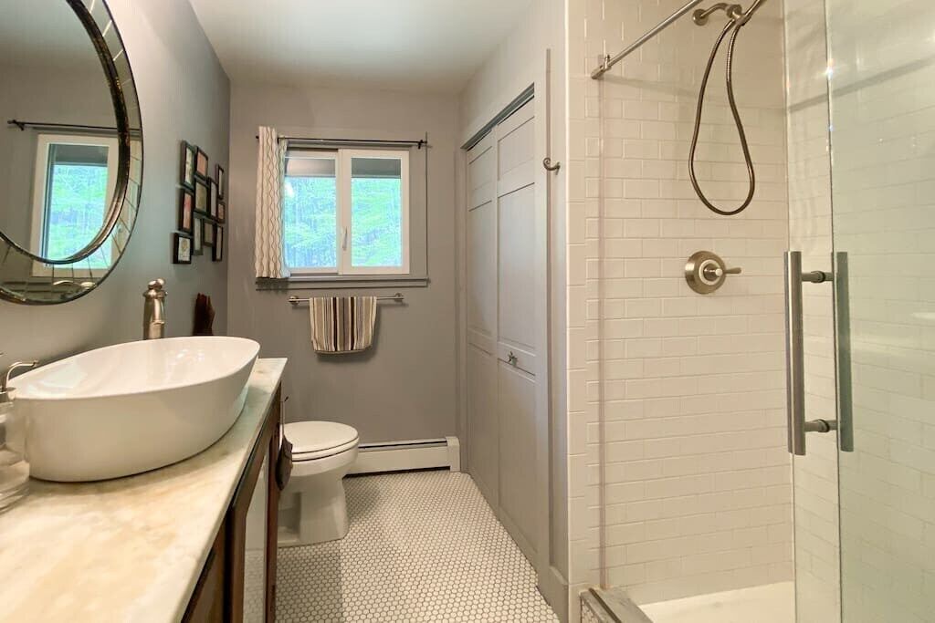 Photo of Bathroom in Oliverea