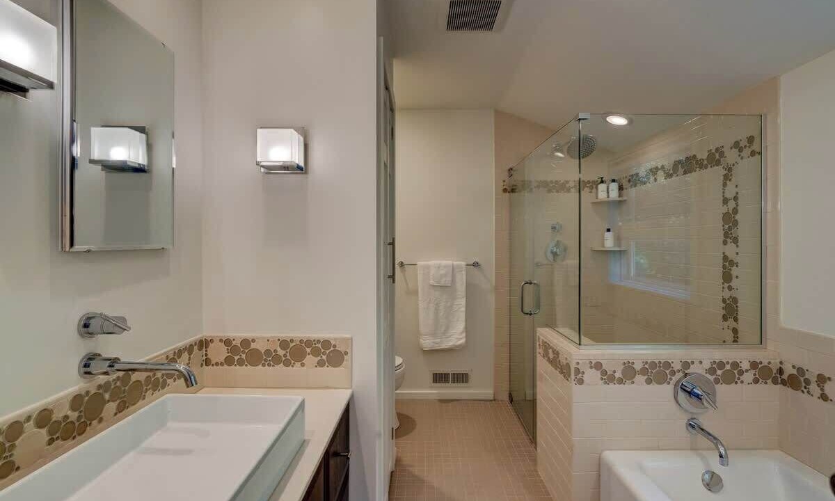 Photo of Bathroom in Forestburgh