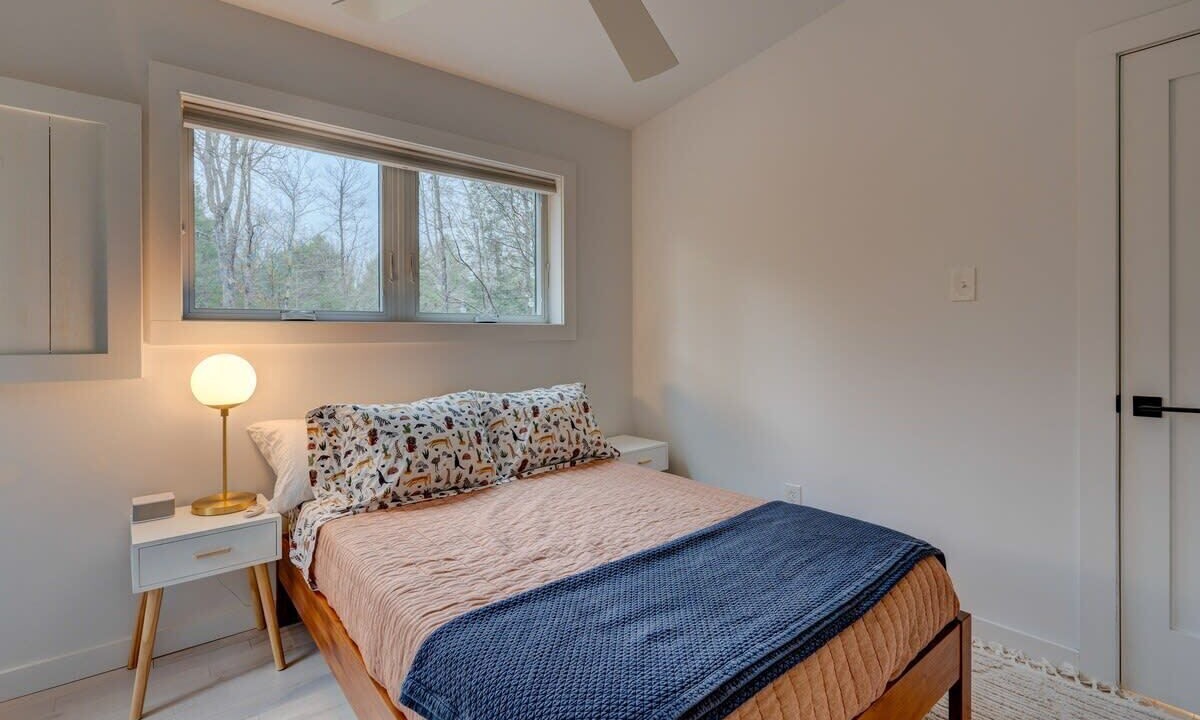 Photo of Bedroom in Narrowsburg