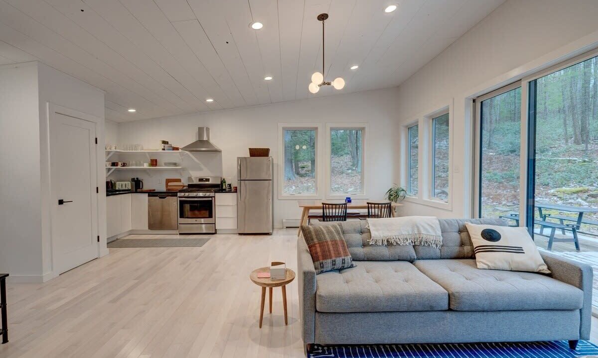Photo of Livingroom in Narrowsburg