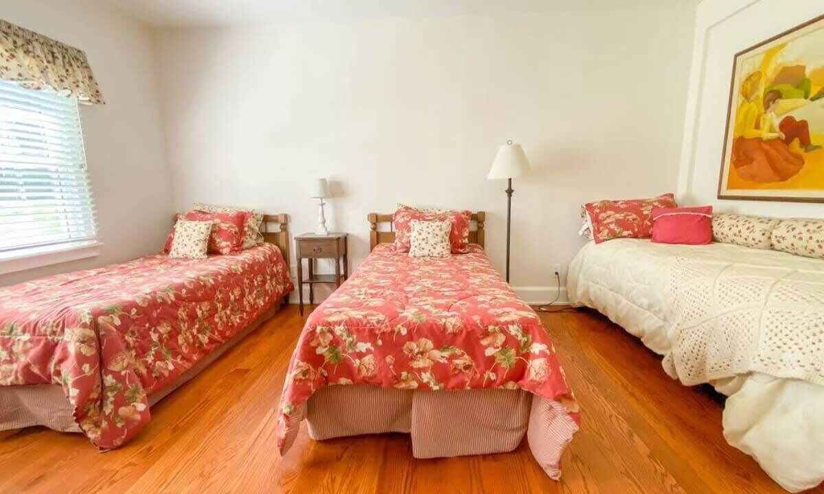 Photo of Bedroom in Kauneonga Lake