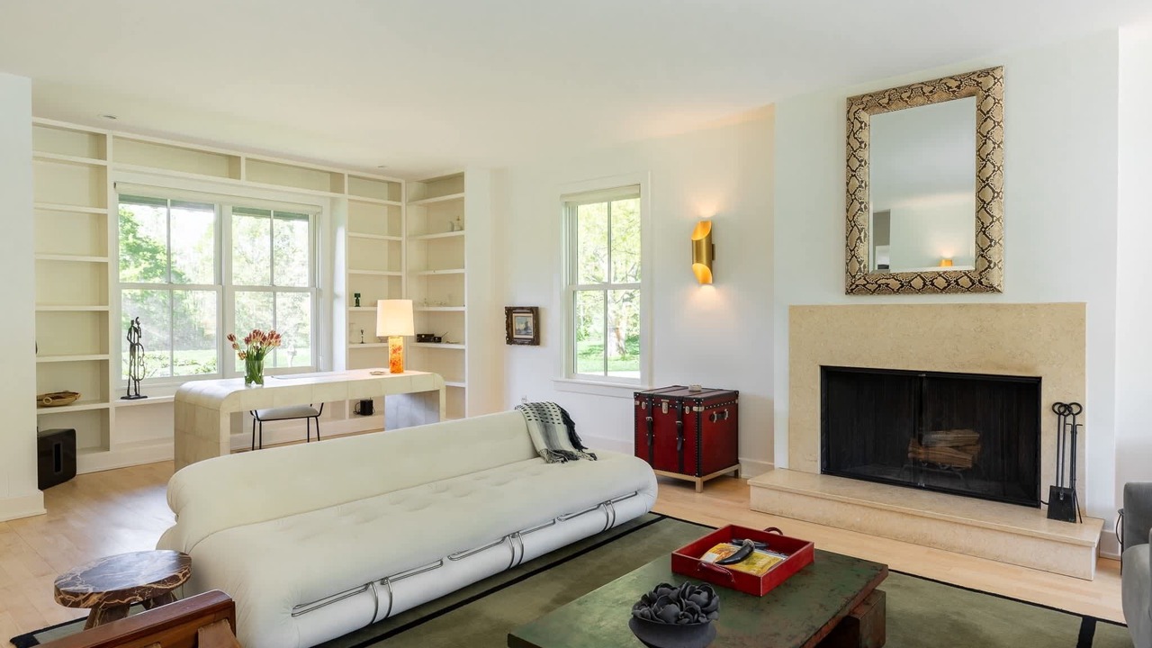 Photo of Livingroom in Town of Washington