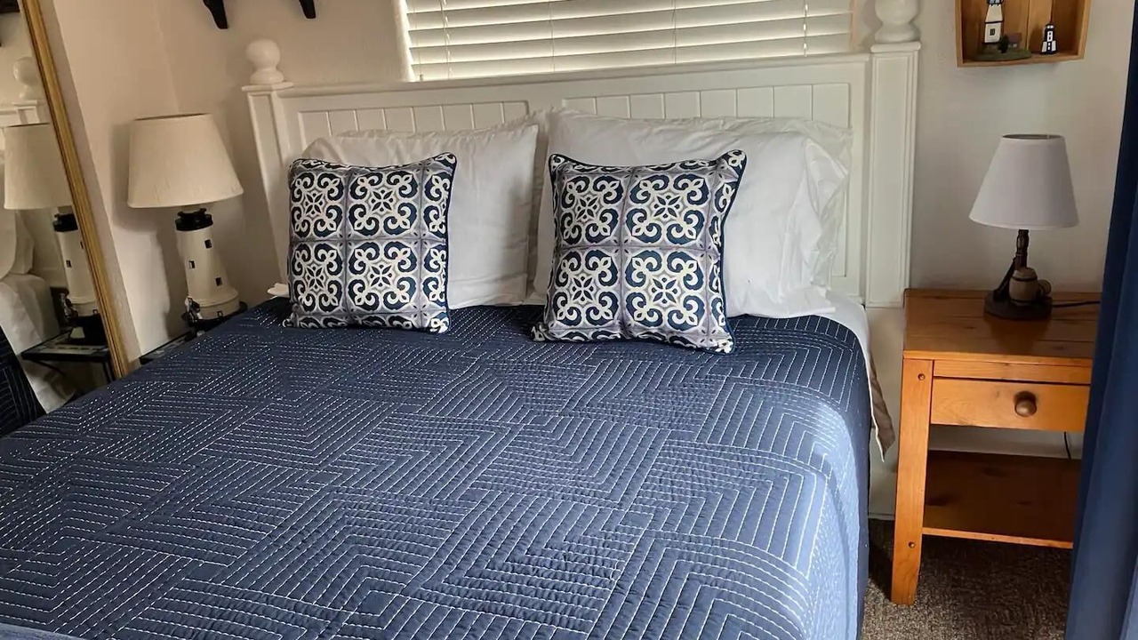 Photo of Bedroom in Smith River