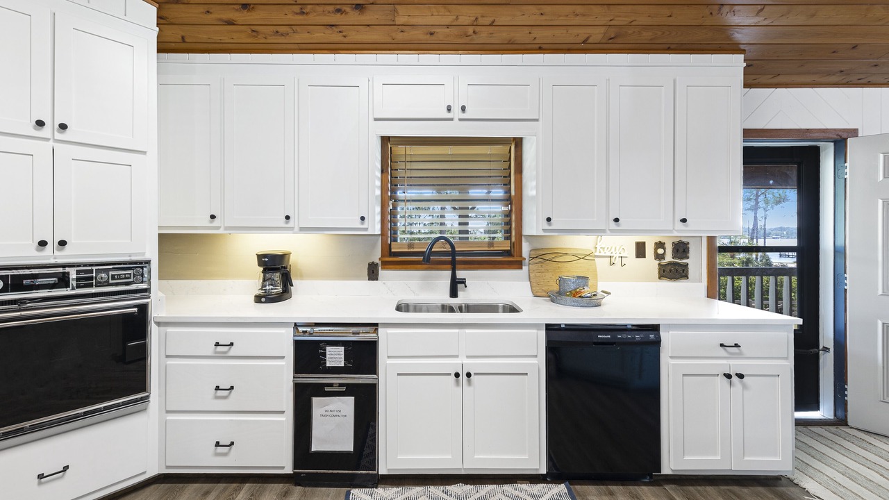 Photo of Kitchen in Elberta