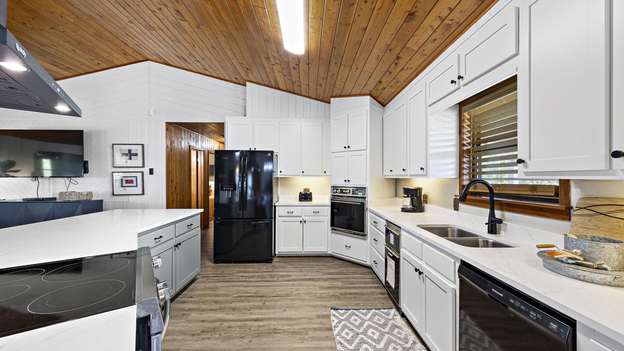 Photo of Kitchen in Elberta