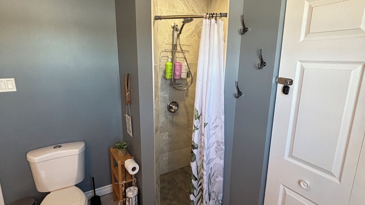 Photo of Bathroom in Saint-Andre-Avellin