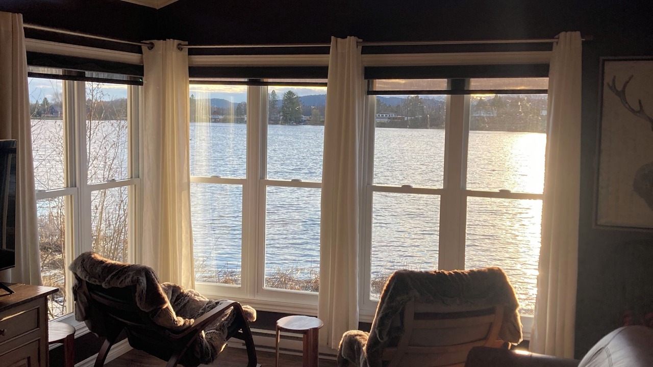 Photo of Livingroom in Saint-Andre-Avellin