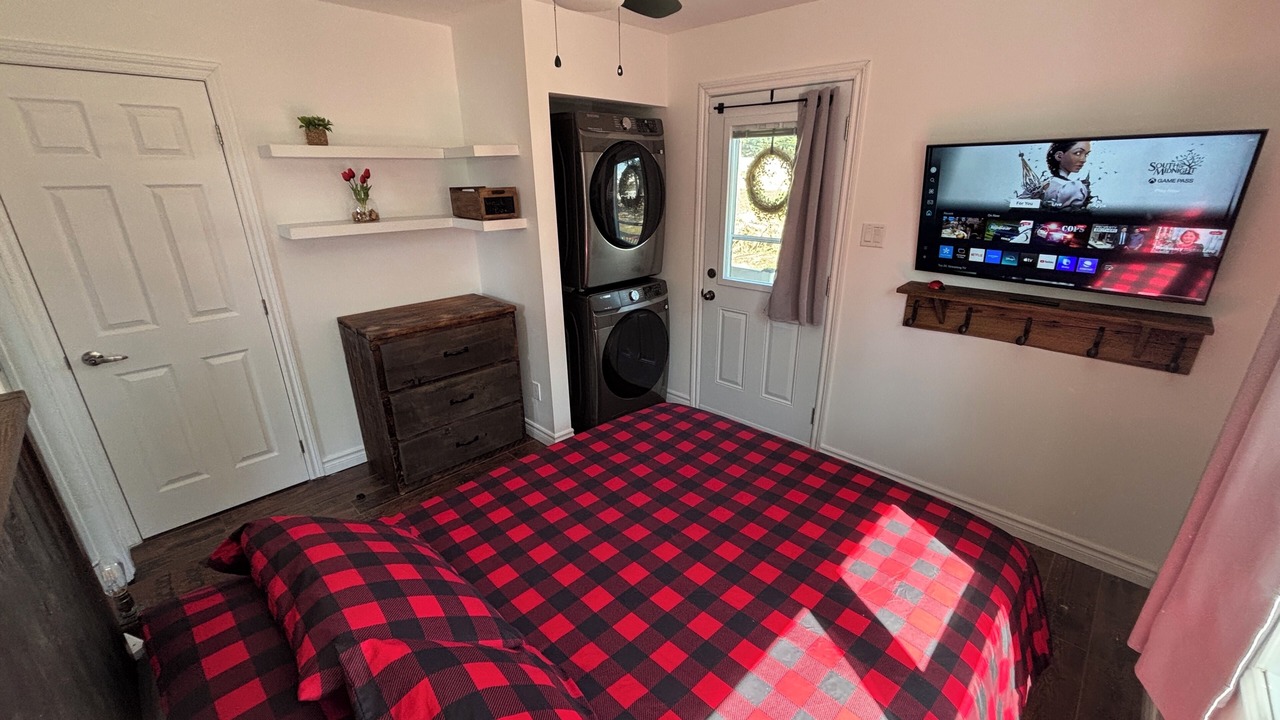 Photo of Bedroom in Saint-Andre-Avellin