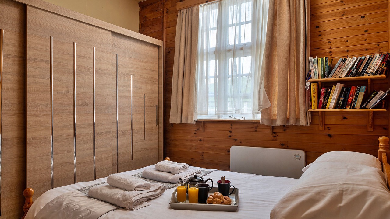 Photo of Bedroom in Penmaenpool