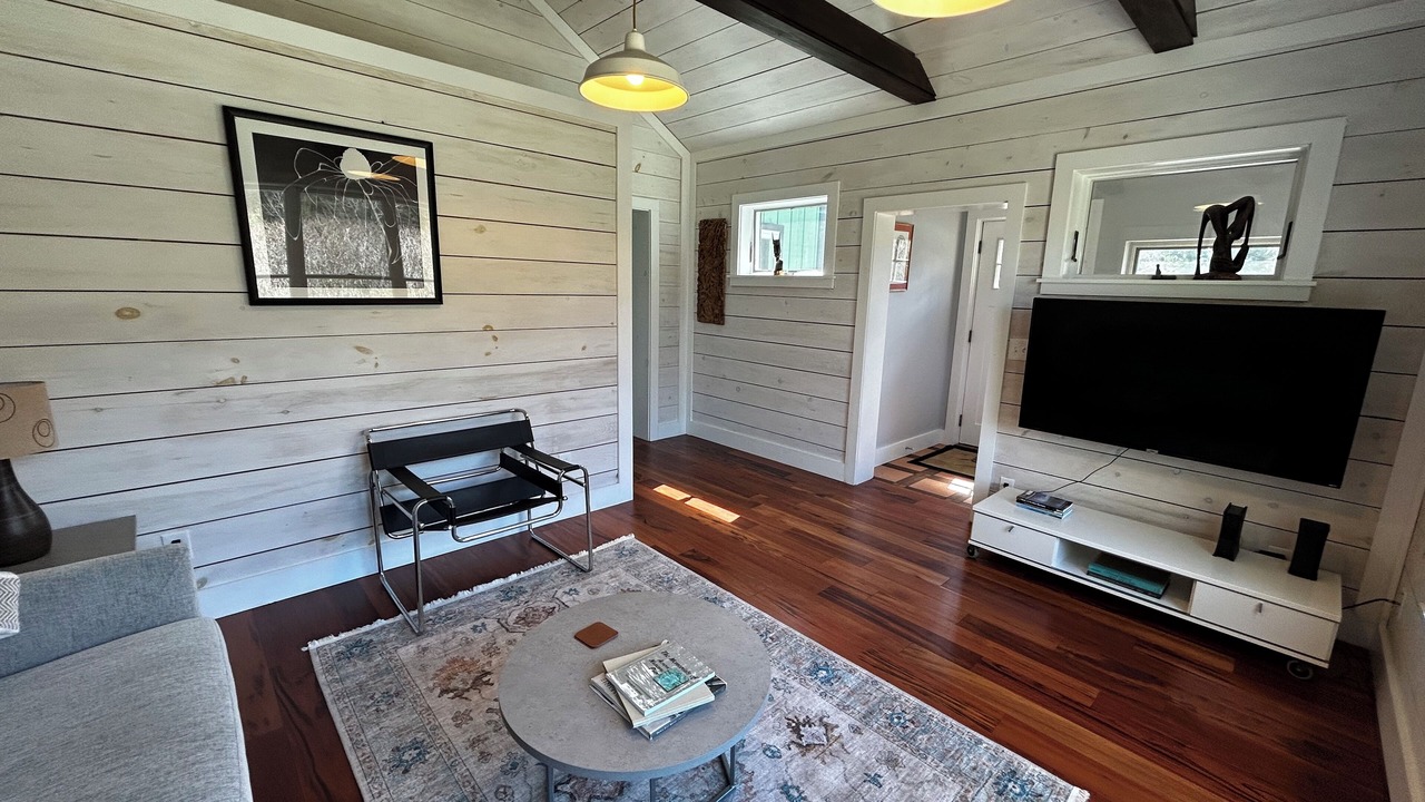 Photo of Livingroom in Hancock