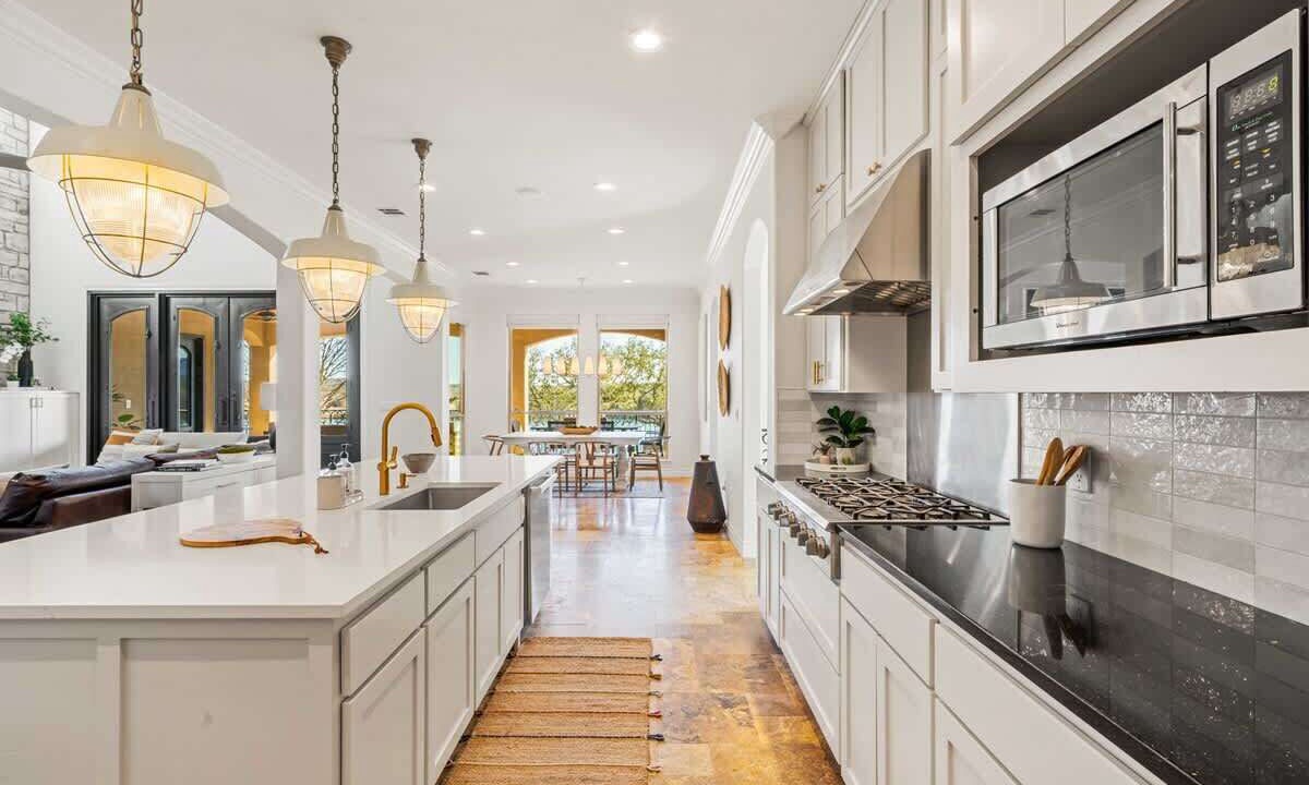 Photo of Others in Kingsland