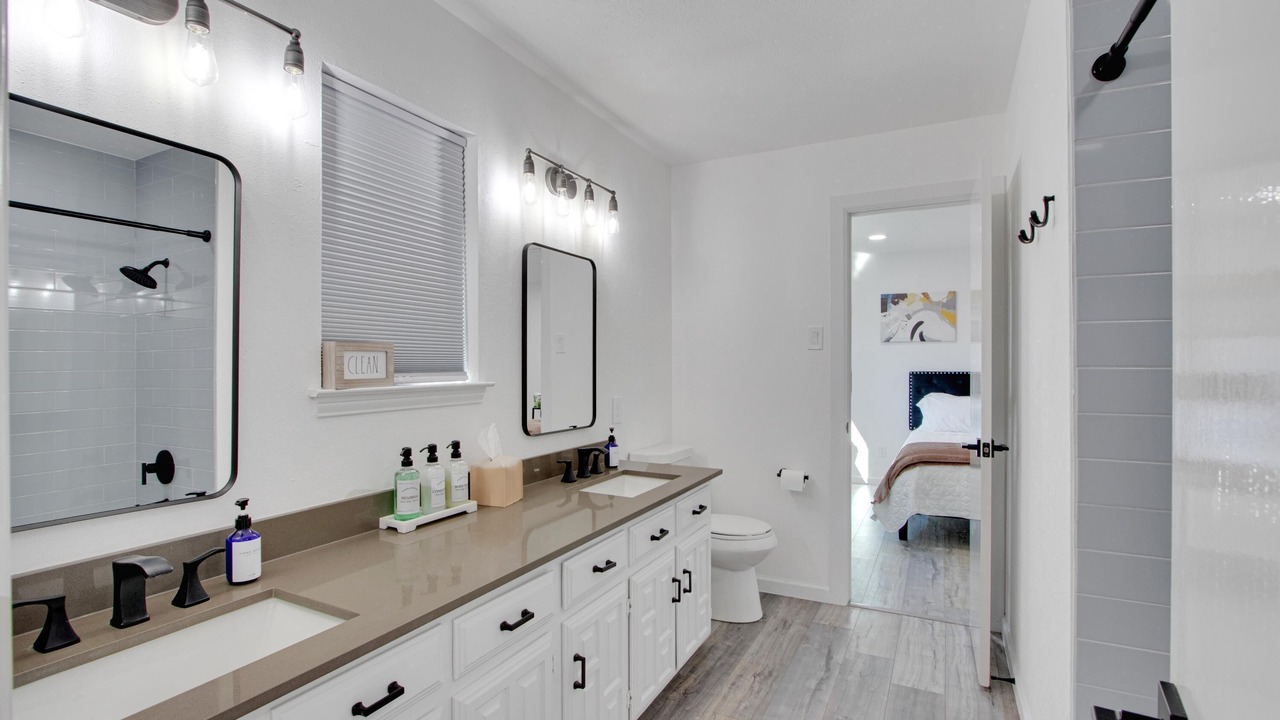 Photo of Bathroom in Far North Dallas