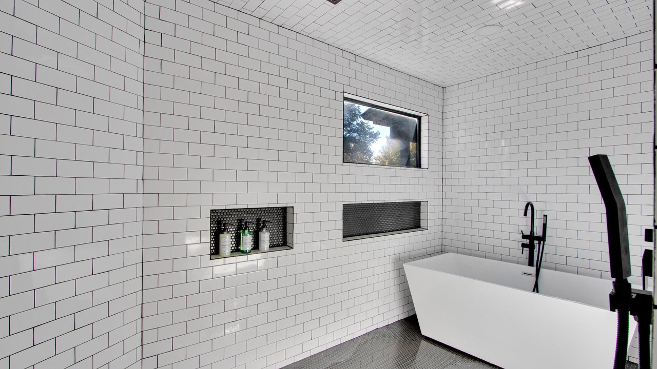 Photo of Bathroom in Far North Dallas