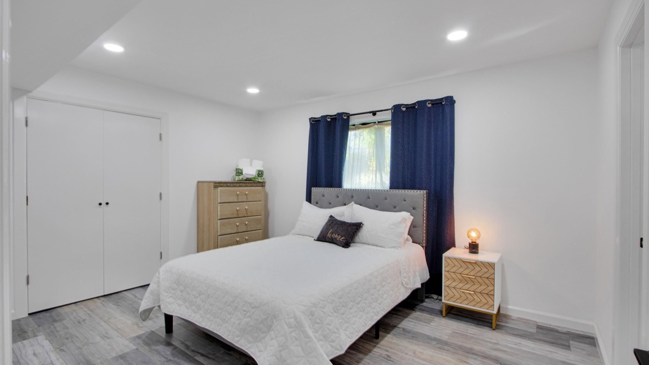 Photo of Bedroom in Far North Dallas