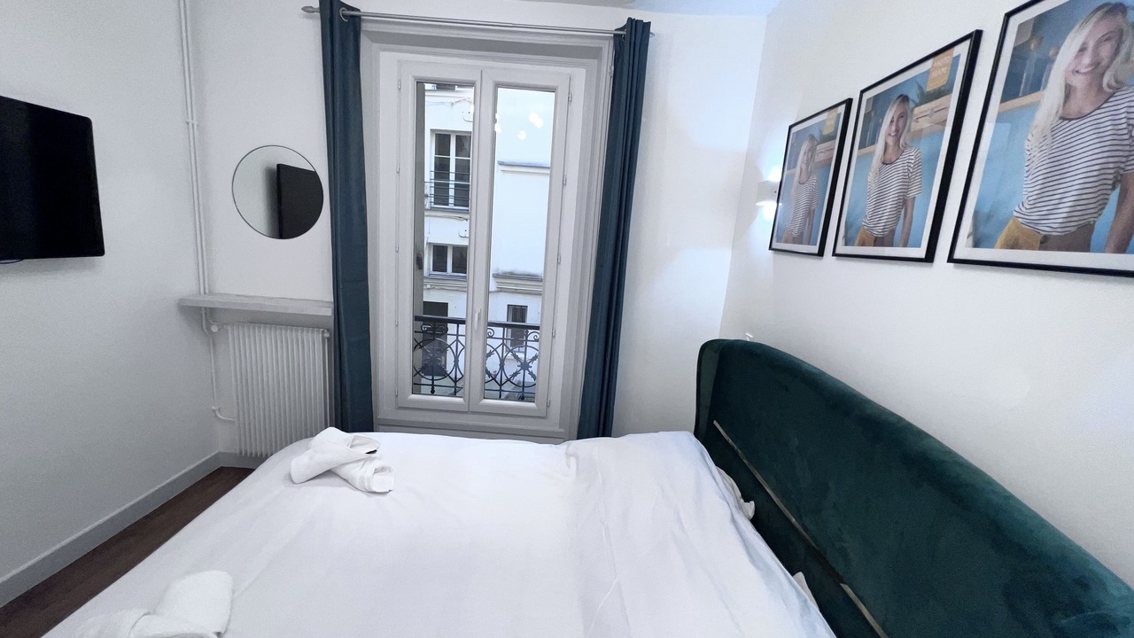 Photo of Bedroom in Quartier de la Chapelle