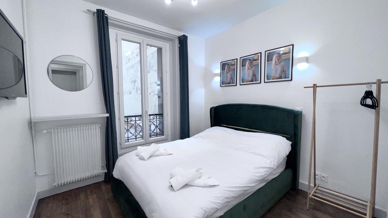 Photo of Bedroom in Quartier de la Chapelle