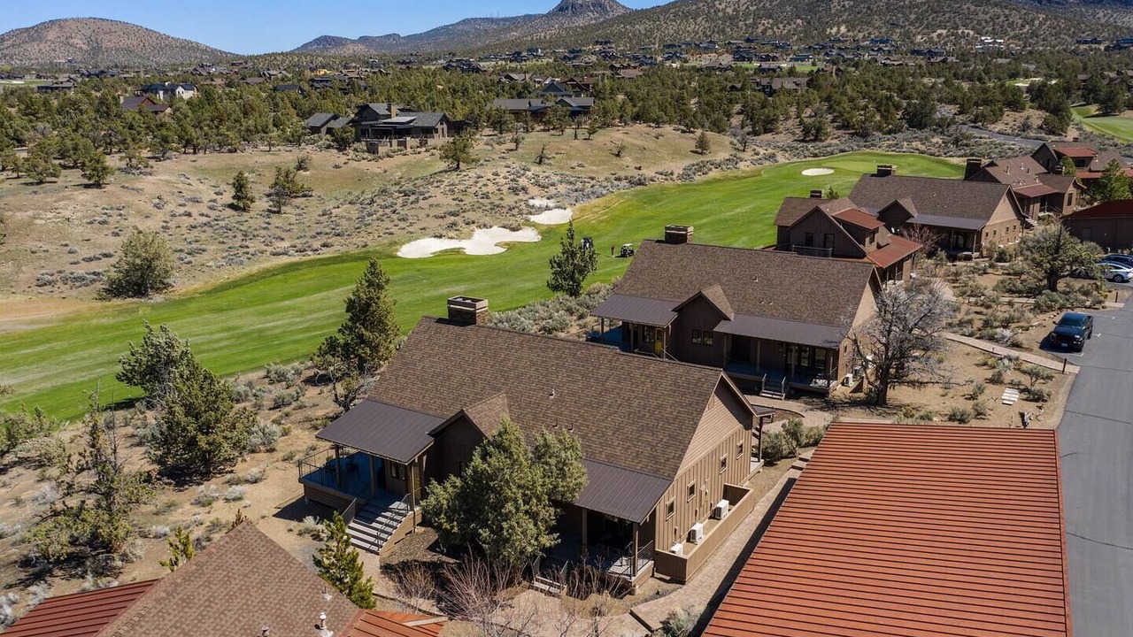 Photo of Outdoor in Powell Butte