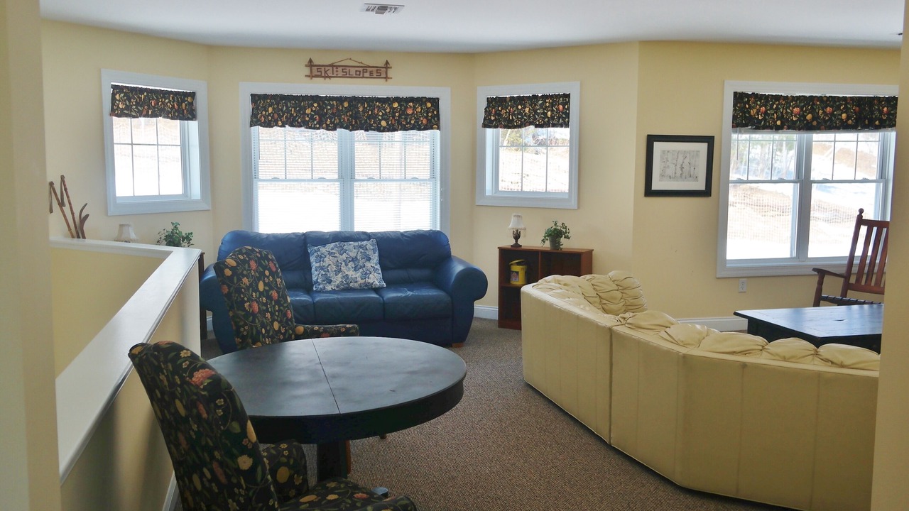 Photo of Livingroom in Pittsfield