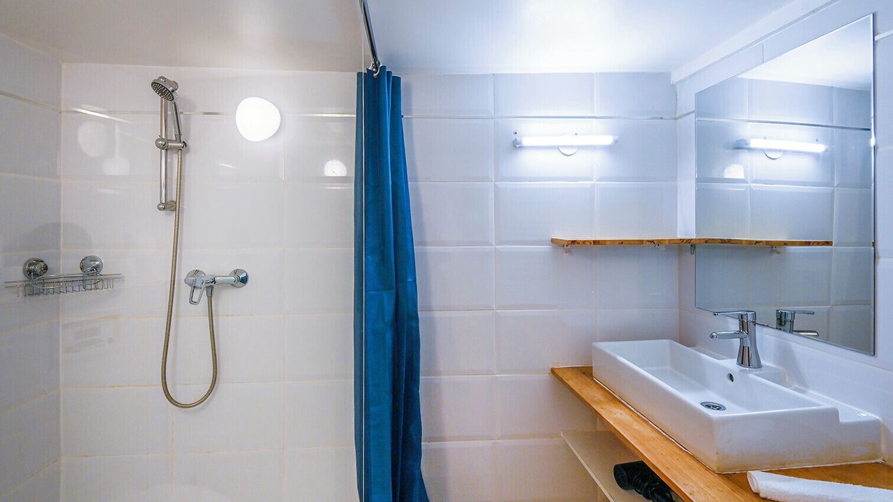 Photo of Bathroom in Les Grands Carmes