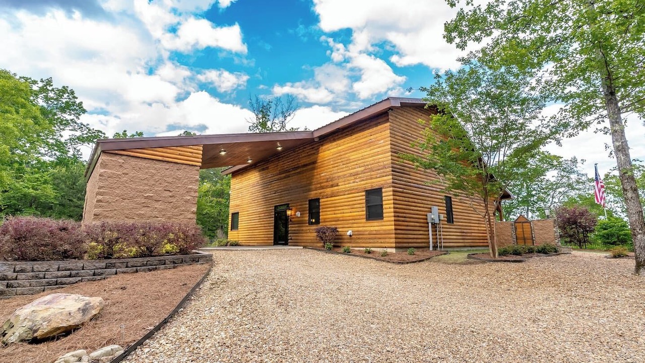 Photo of Outdoor in Dawson