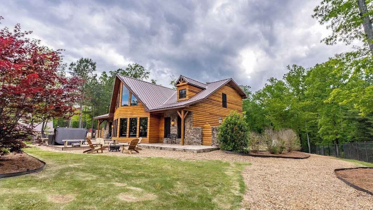 Photo of Outdoor in Dawson