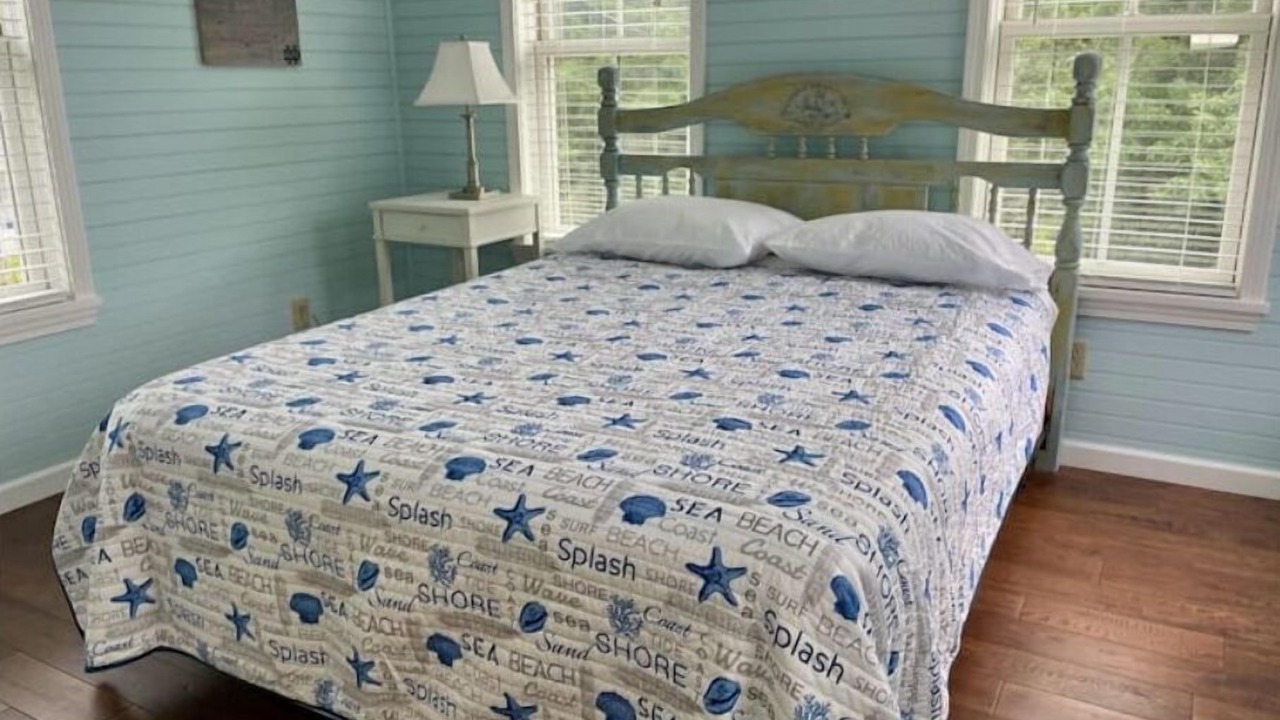 Photo of Bedroom in Thousand Island Park
