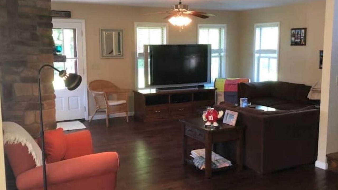 Photo of Livingroom in Thousand Island Park