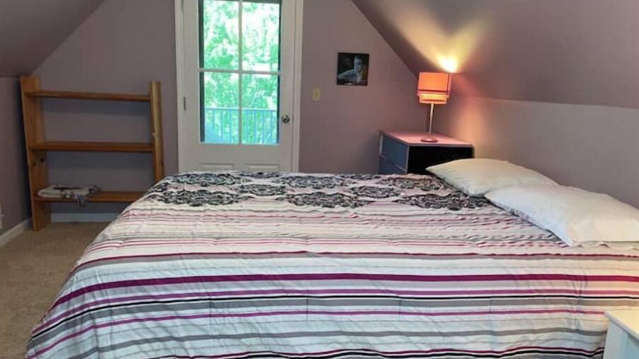 Photo of Bedroom in Thousand Island Park