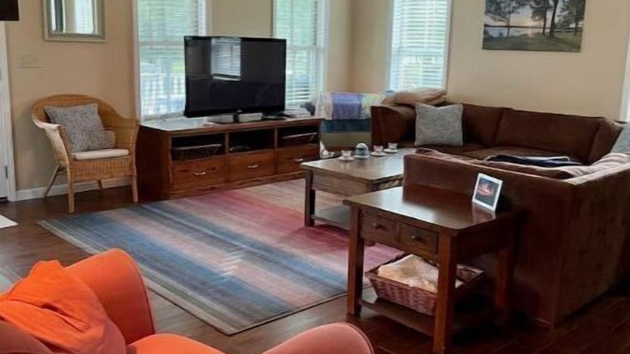 Photo of Livingroom in Thousand Island Park