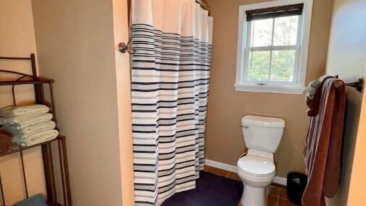 Photo of Bathroom in Thousand Island Park