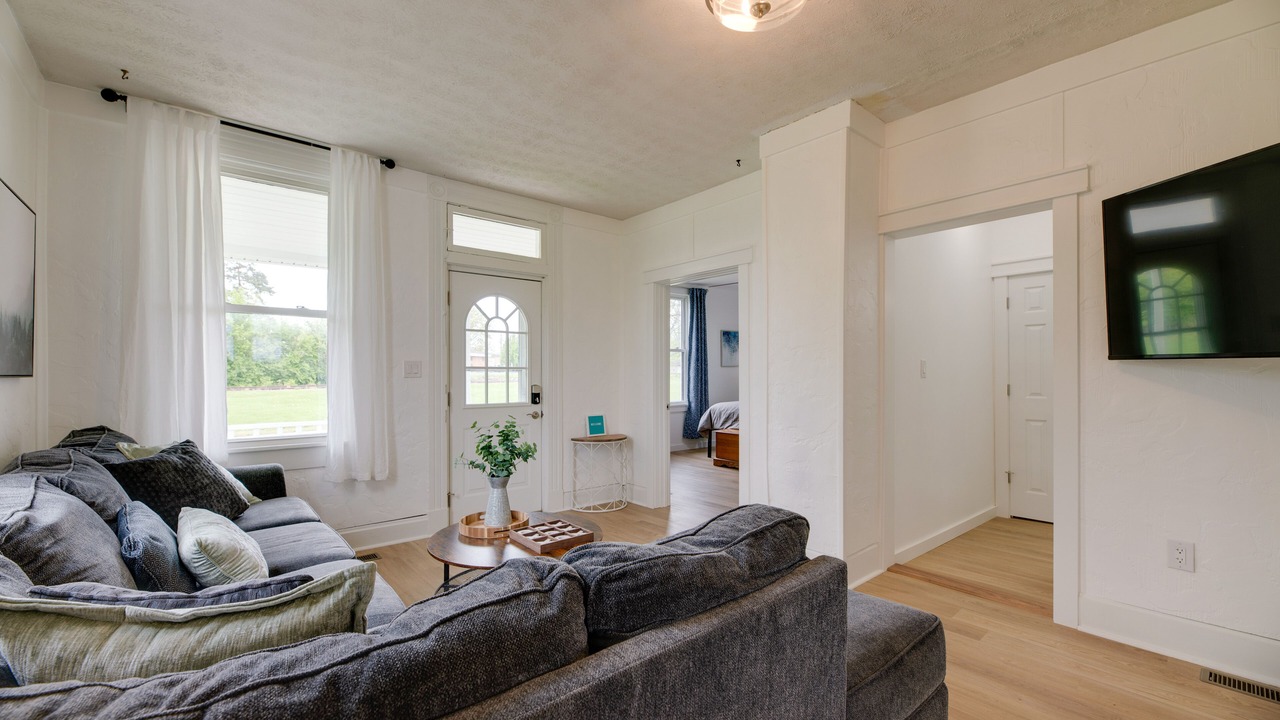 Photo of Bedroom in Mason