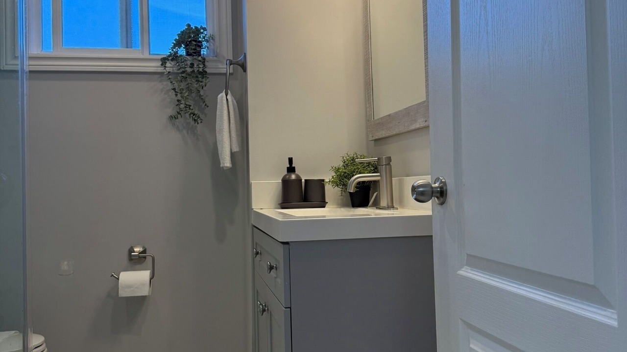 Photo of Bathroom in Palmerston - Little Italy