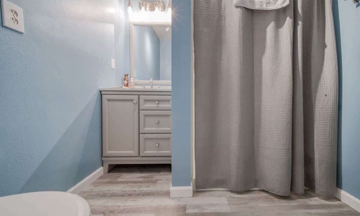 Photo of Bathroom in St. James