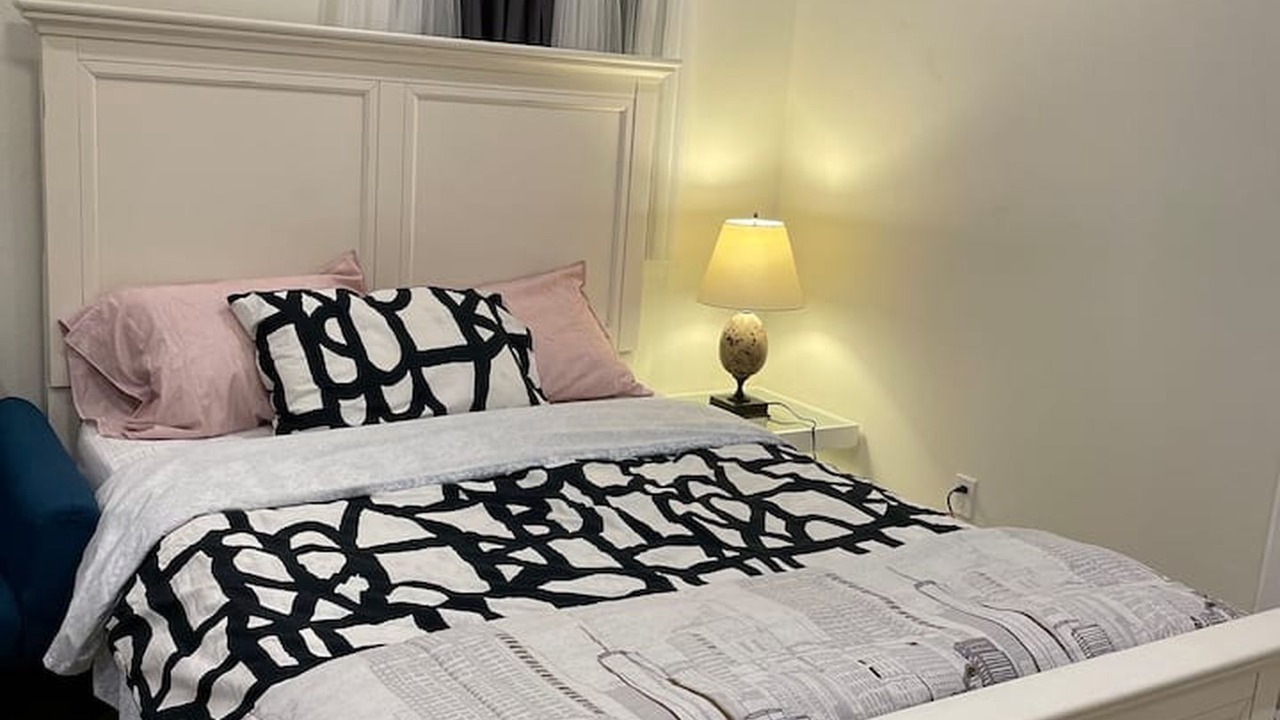 Photo of Bedroom in Dimond