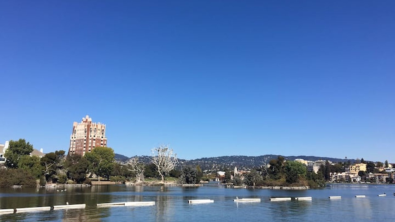 Photo of Others in Dimond