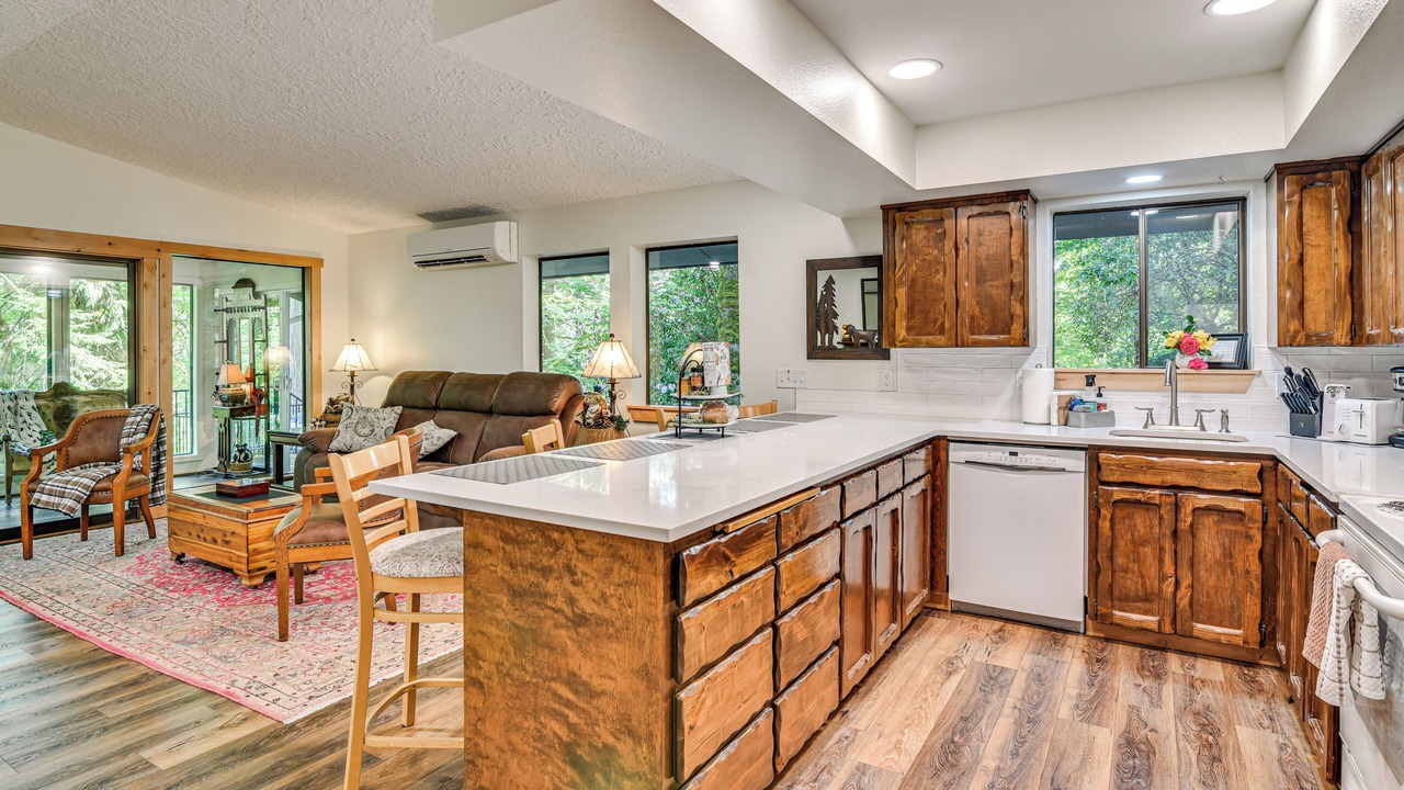 Photo of Kitchen in Woodland