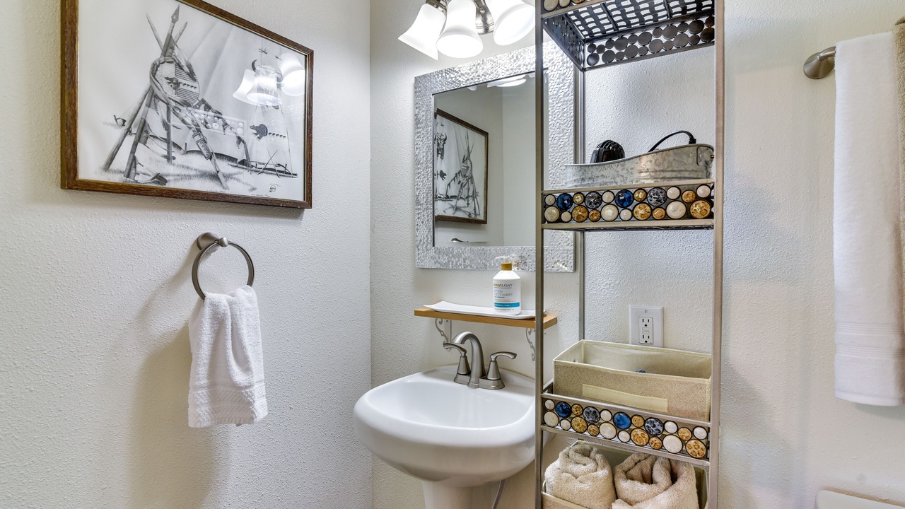 Photo of Bathroom in Woodland