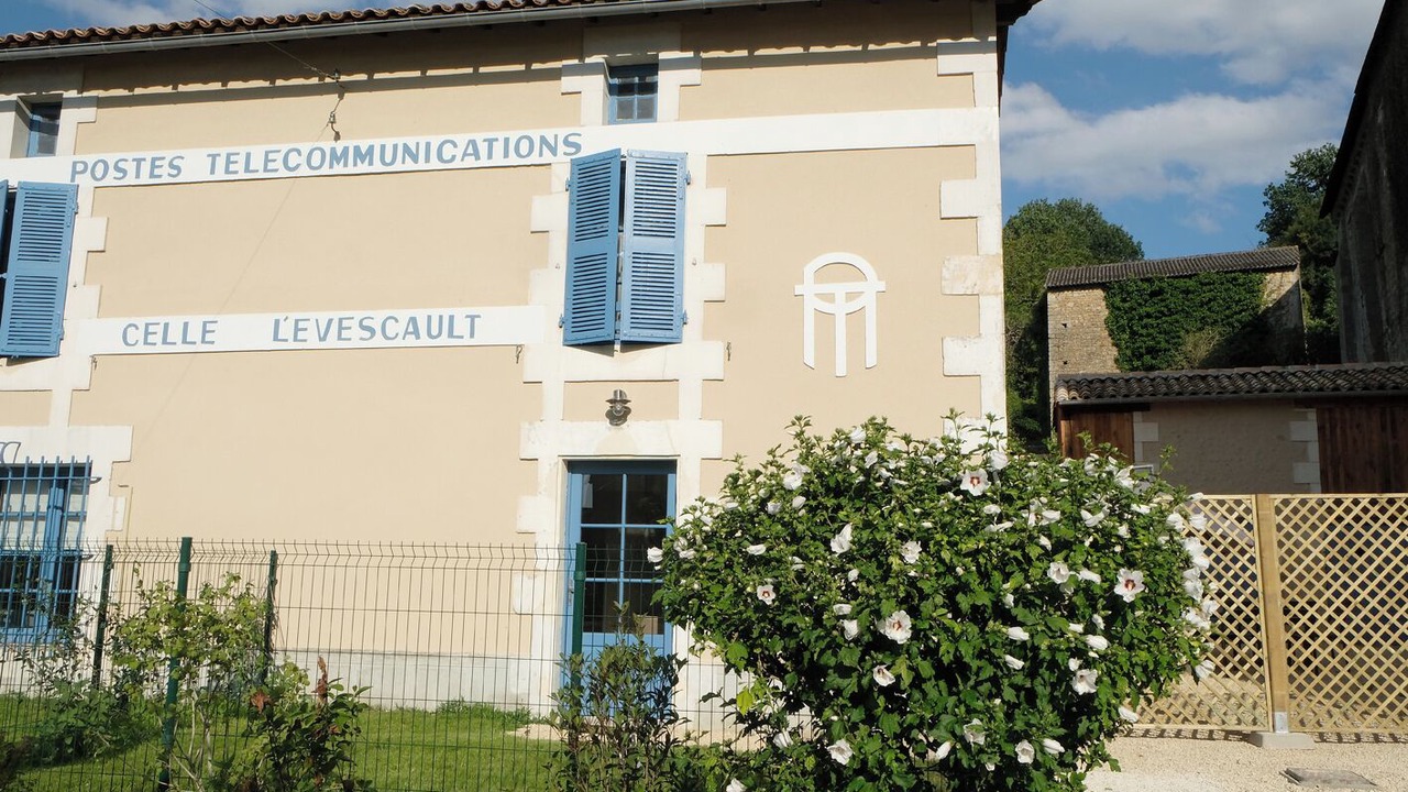 Photo of Outdoor in Celle-Levescault