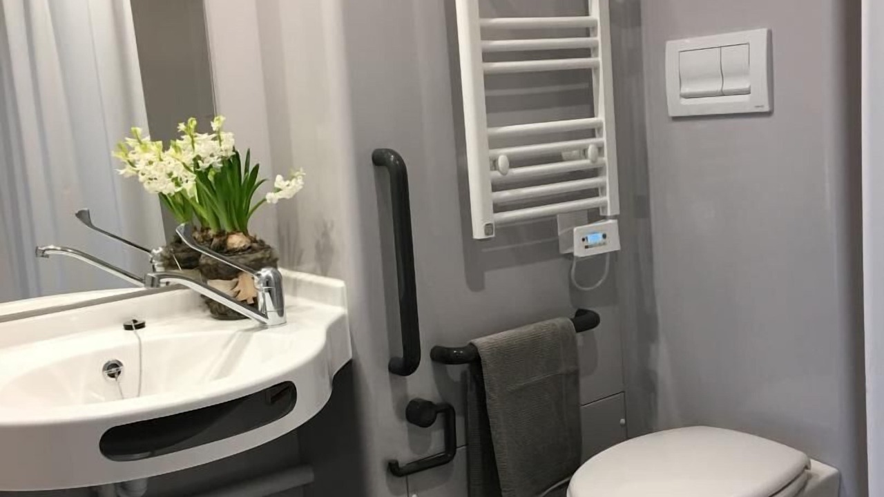 Photo of Bathroom in Lhommaize