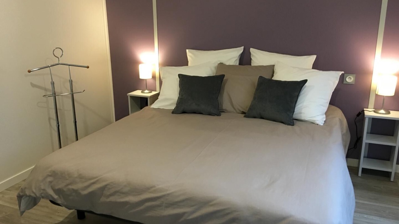 Photo of Bedroom in Lhommaize