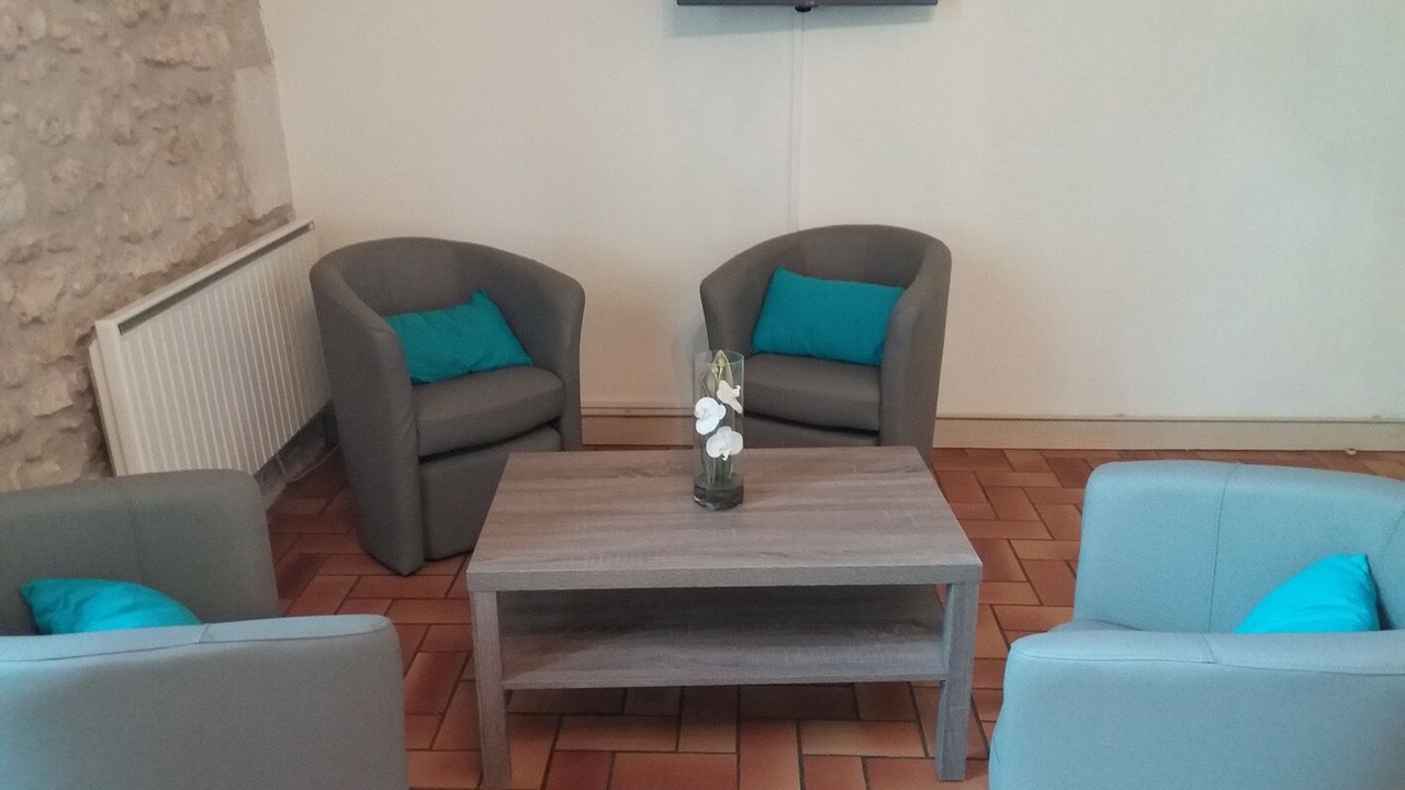 Photo of Livingroom in Ayron